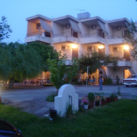 אגיוקמפוס Apartments Skardoutsou מראה חיצוני תמונה